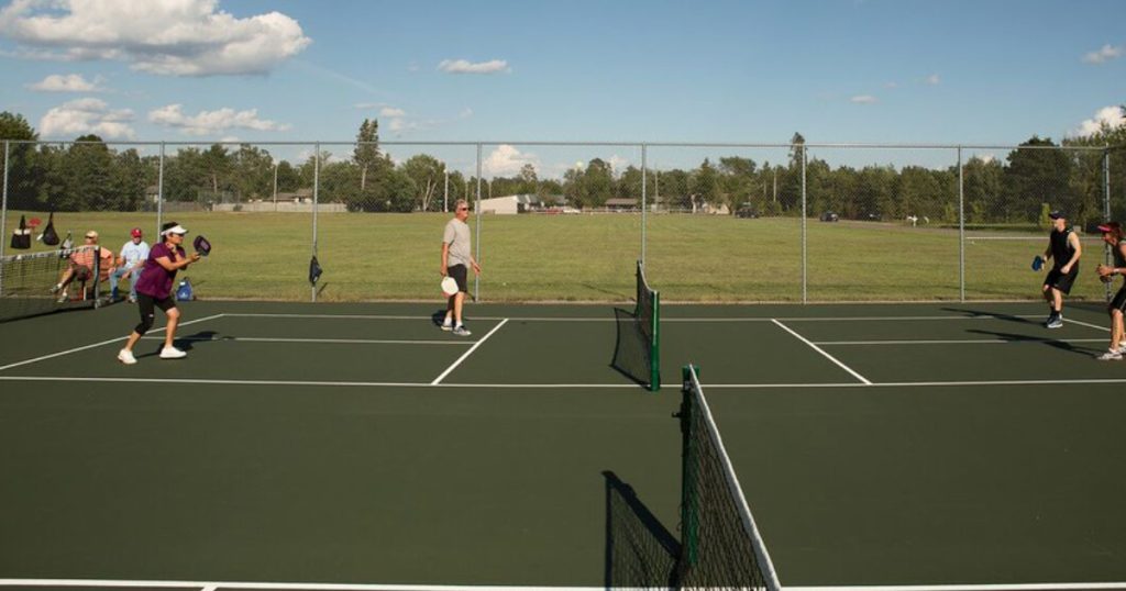 Algoma Park Courts