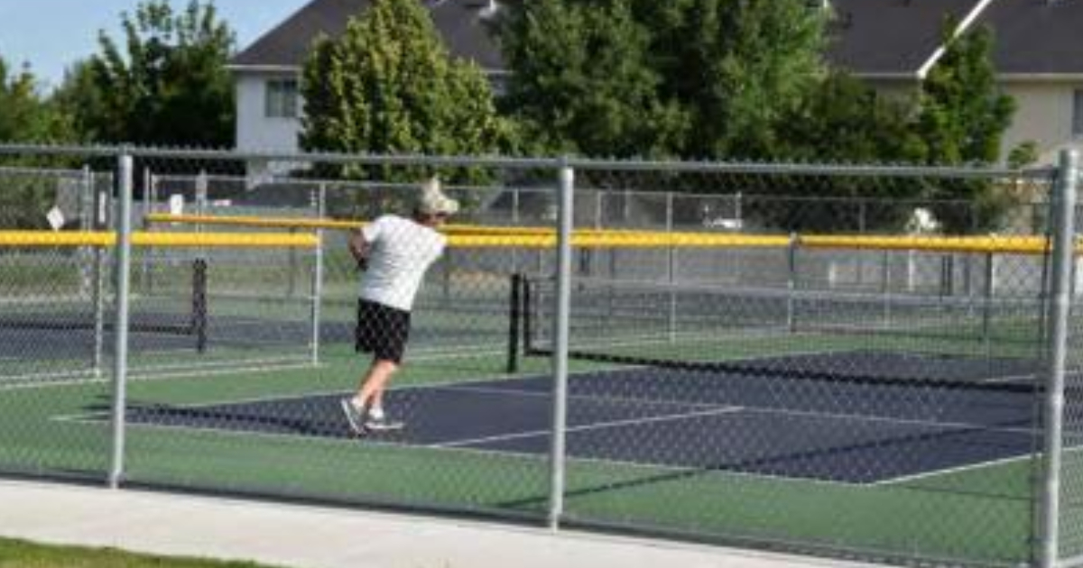 Alma Leonhardt Park Courts