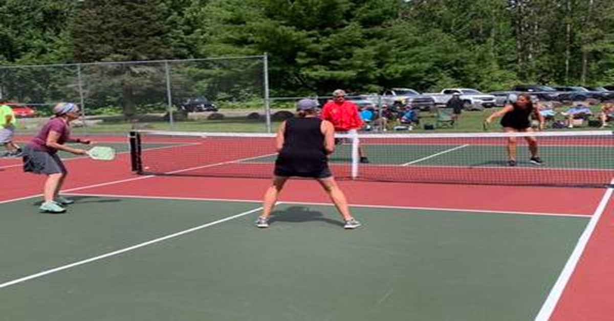 Anderson Field Pickleball Courts with experts in Waterbury