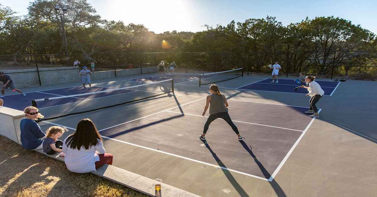 Austin Park Pavilion Pickleball Courts