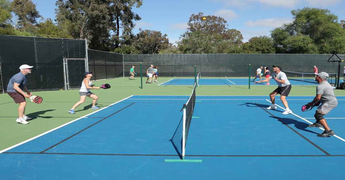 Azalea Swim and Tennis Club Pickelball Games