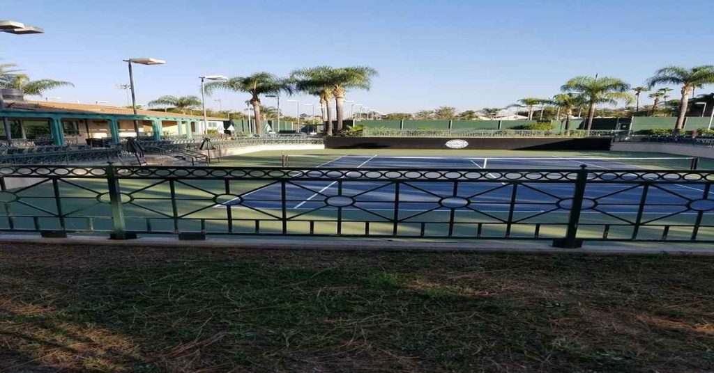 Burbank Tennis Center
