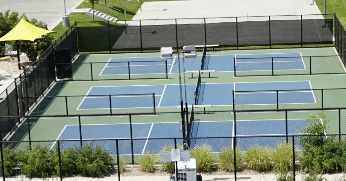 Cottonwood Heights Recreation Center courts