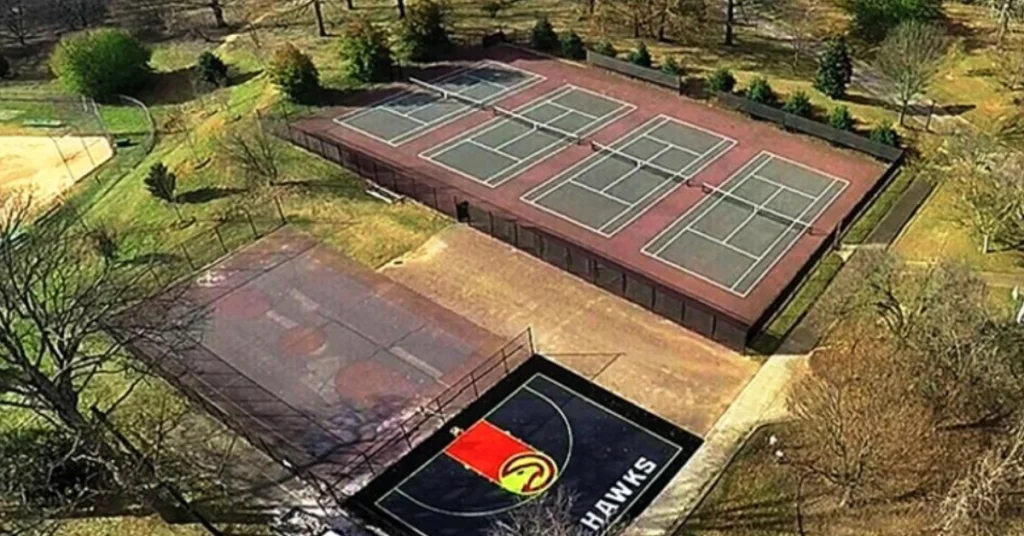 Grant Park Tennis Courts